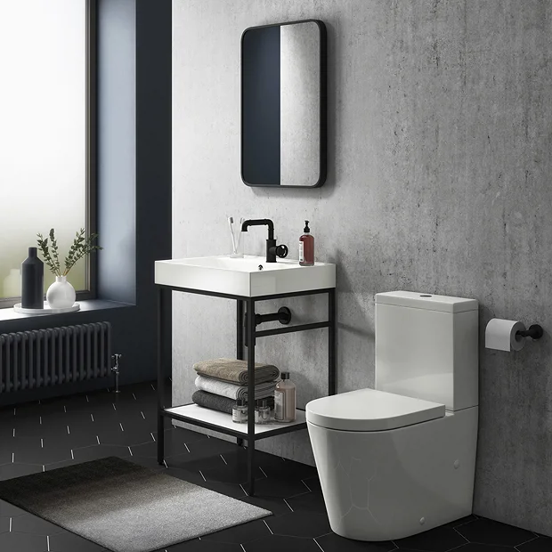 Arezzo BTW Close Coupled Toilet + Soft Close Seat - Image 4