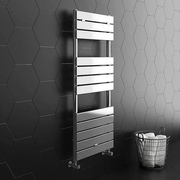 Milan Heated Towel Rail 1213mm X 500mm Chrome - Image 2